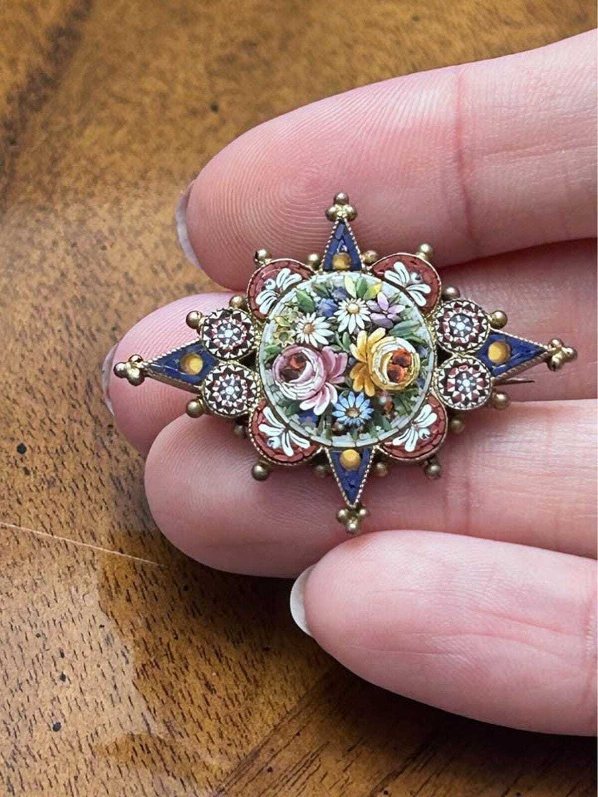 Antique Italian Grand Tour 800 Silver Fine Micro Mosaic Floral Brooch