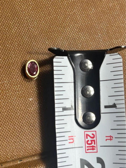 Vintage 18K Gold Oval Ruby Pendant