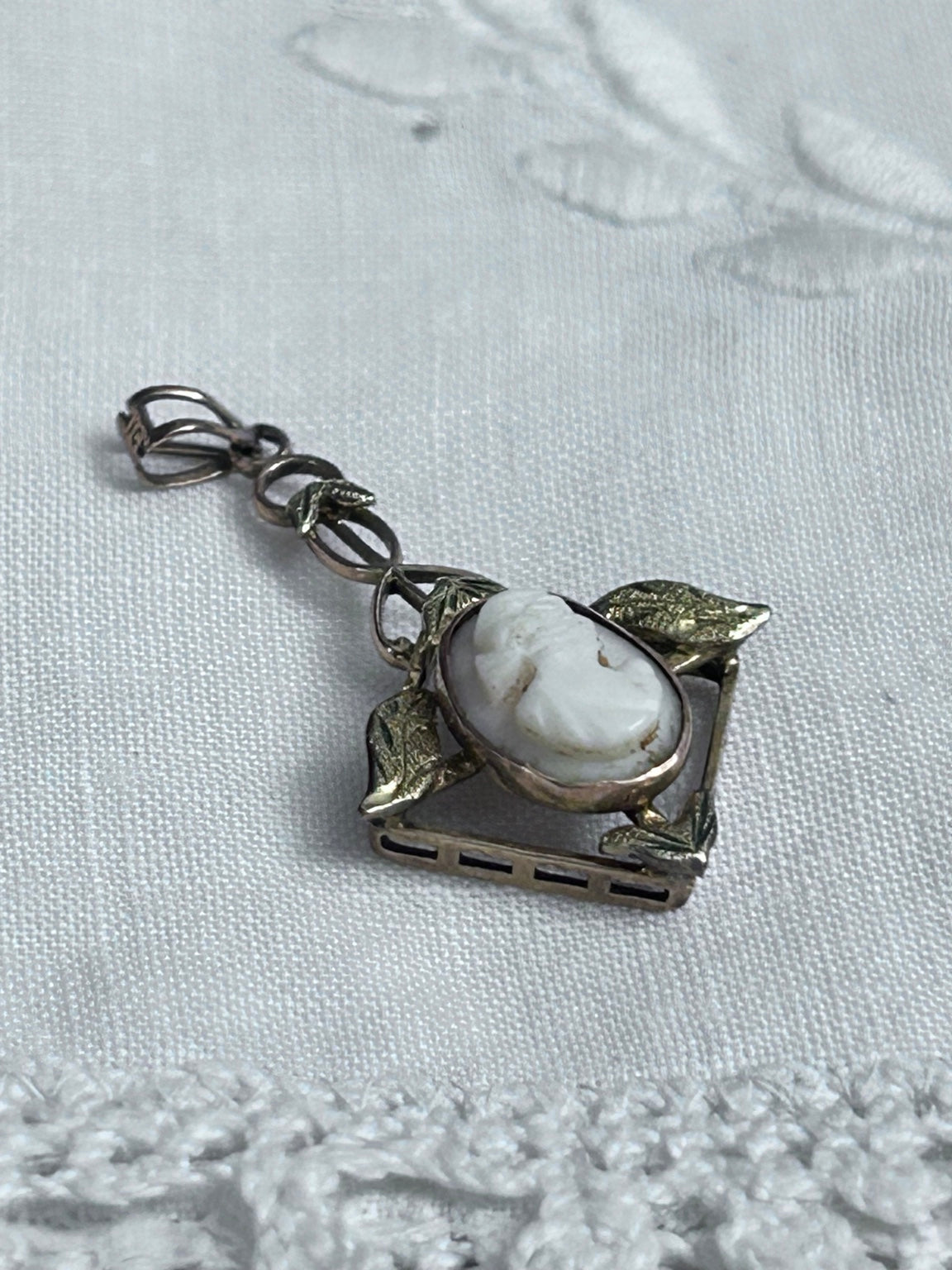Antique 9k Gold Cameo Pendant with Sculpted Leaves & Delicate Openwork Frame