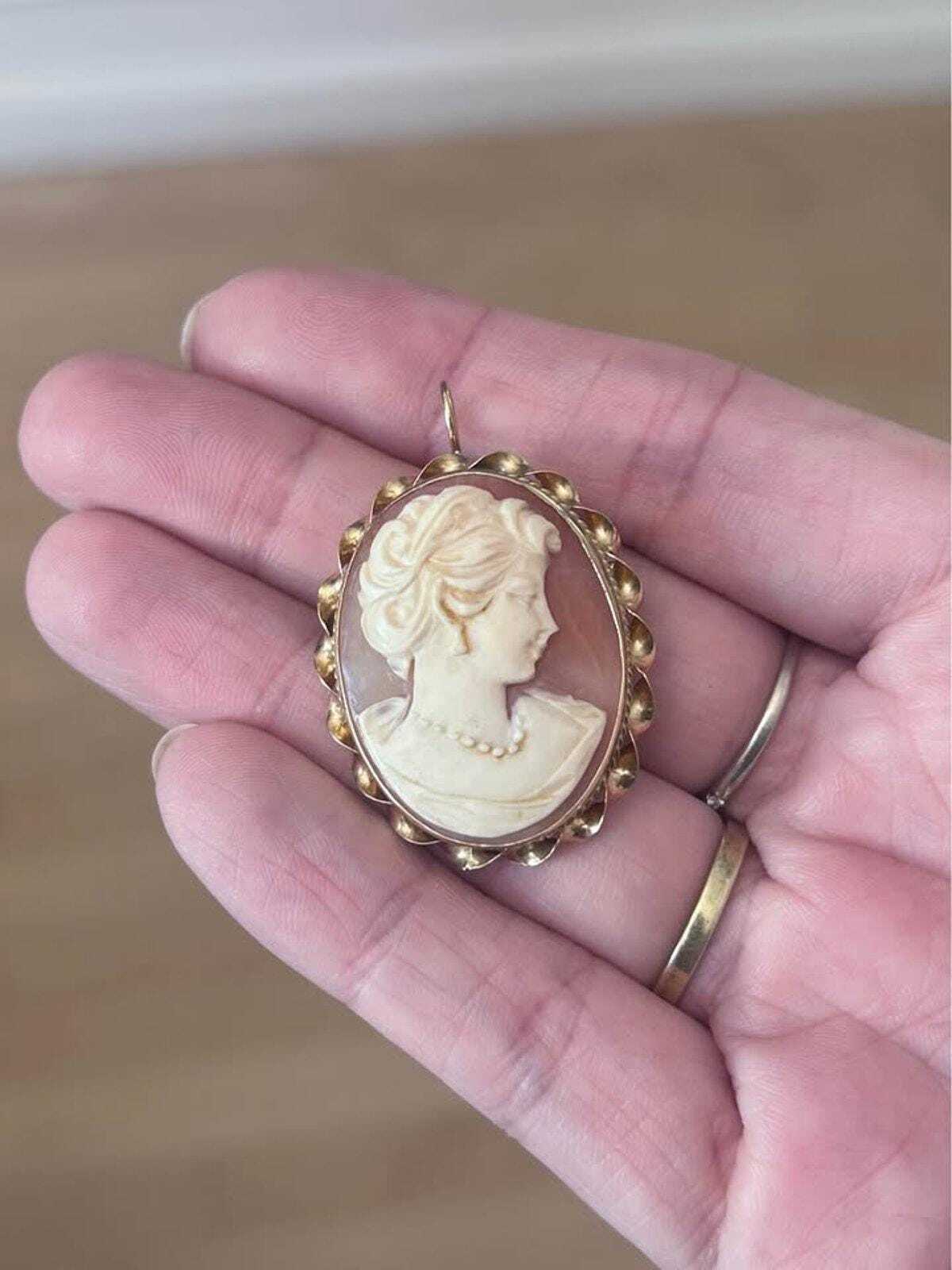 Vintage 14k Yellow Gold Carved Shell Cameo Brooch Pendant, Intricate Classical Profile