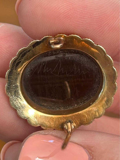 Antique 14k Gold Signed High Relief Hardstone Agate Cameo Pin with Pearl Halo