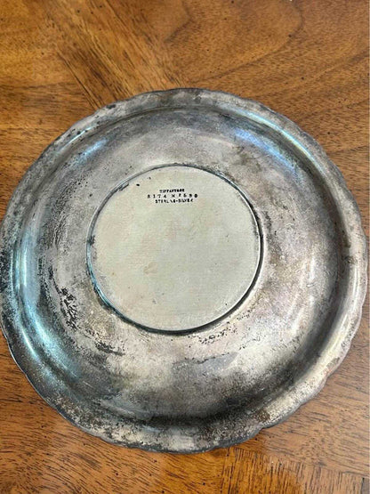 Antique Tiffany & Co. Sterling Silver Repoussé Daisy Plate Pattern 8174