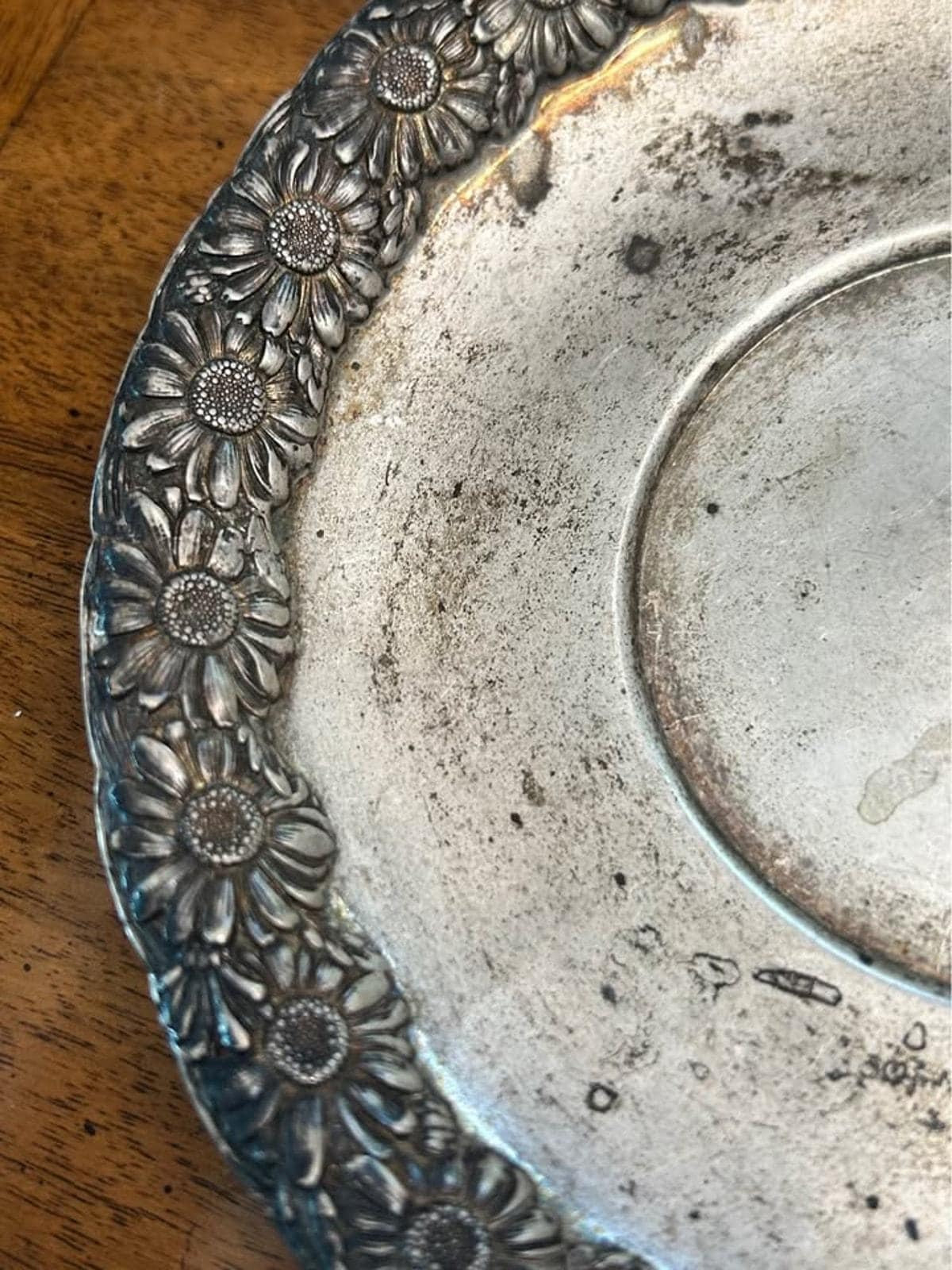 Antique Tiffany & Co. Sterling Silver Repoussé Daisy Plate Pattern 8174