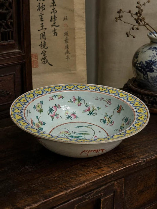 Antique 19th Century Chinese Export Famille Rose Porcelain Wash Basin 16 Inch