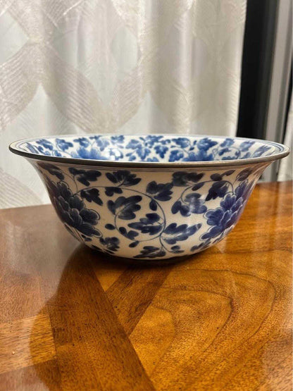 Antique Chinese Blue and White Crackle Glaze Porcelain Center Bowl with Metal Rim