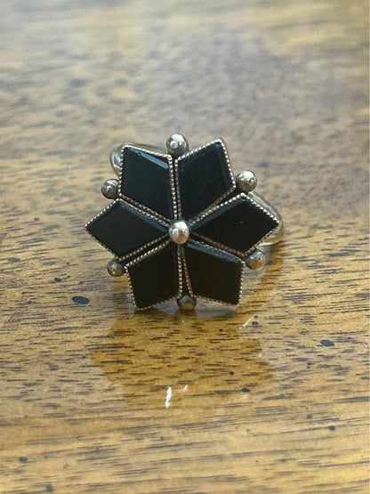 Vintage 14K Gold Black Onyx Geometric Star Ring Size 6