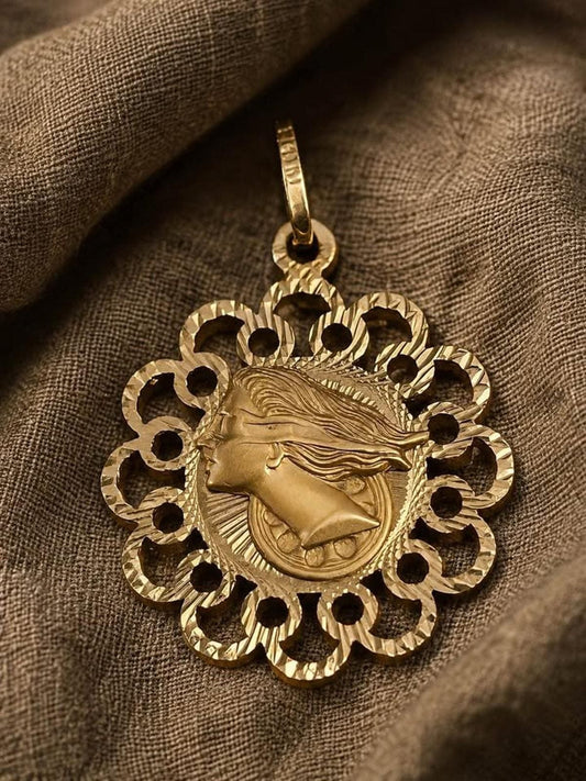 Vintage 14K Solid Gold Reversible Queen Nefertiti & Lady Justice Medallion Pendant