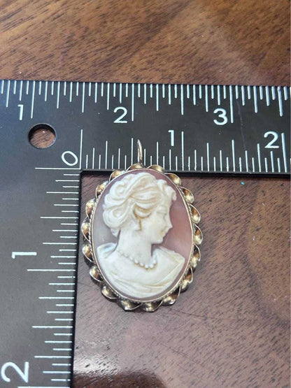 Vintage 14k Yellow Gold Carved Shell Cameo Brooch Pendant, Intricate Classical Profile