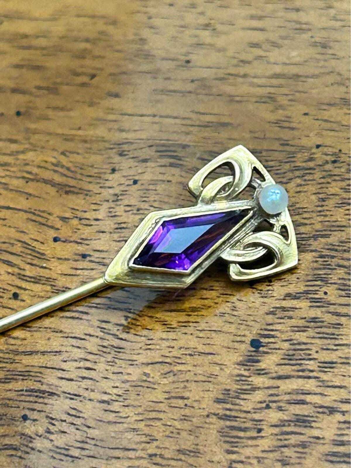 Antique Jaccard Jewelry Co 14k Gold Amethyst & Pearl Stick Pin in Box
