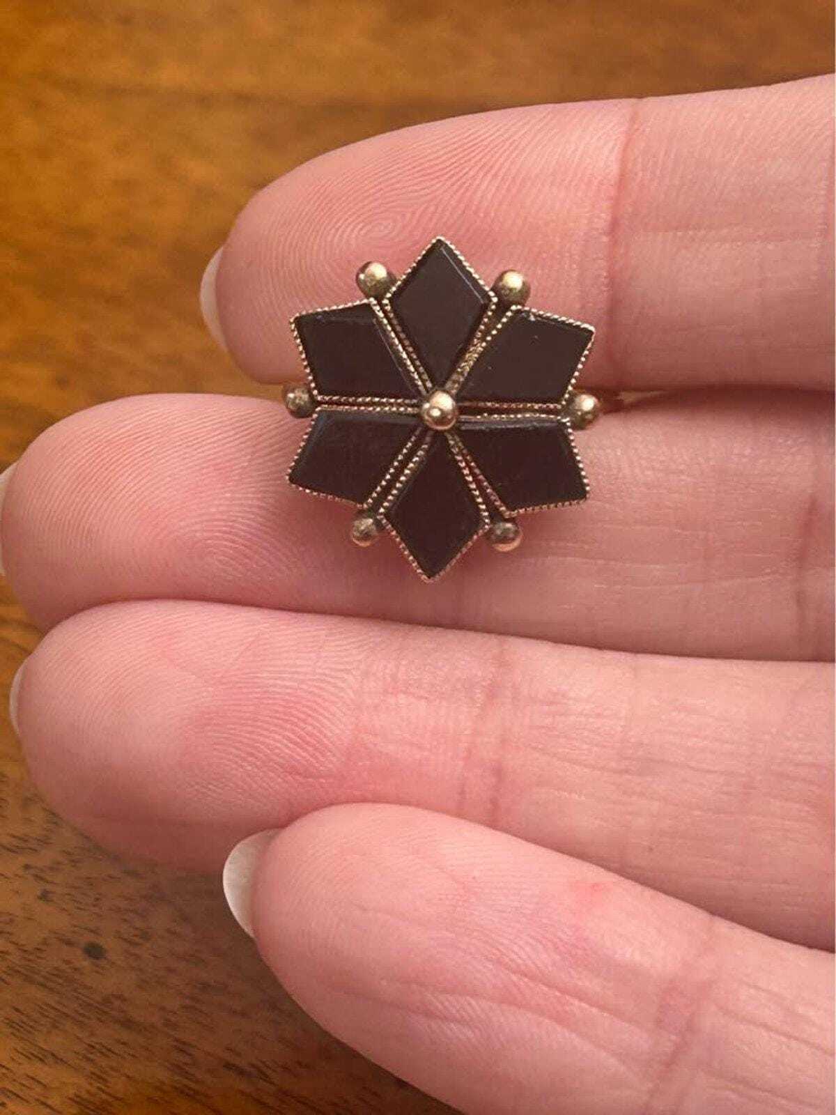 Vintage 14K Gold Black Onyx Geometric Star Ring Size 6