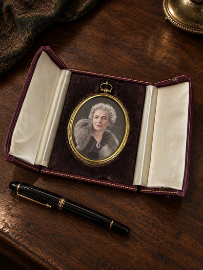 Vintage Oval Woman's Portrait in Red Bachrach Presentation Case