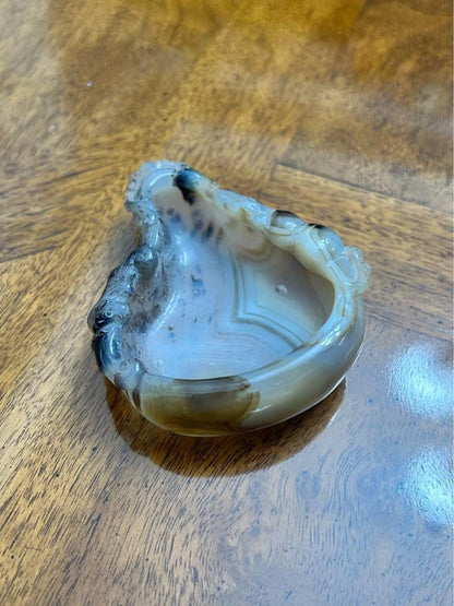 Antique Chinese Carved Banded Agate Brush Washer