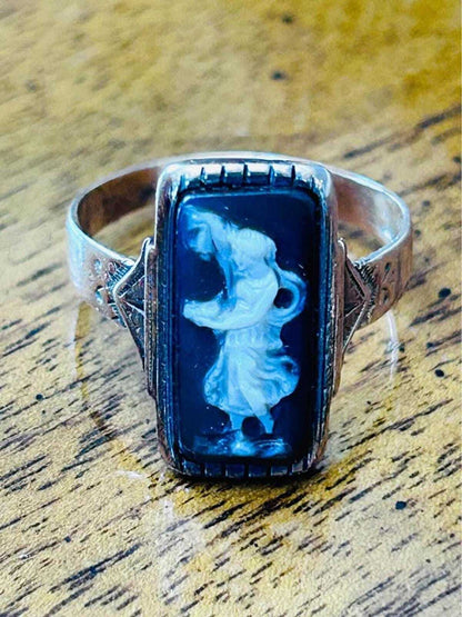 Antique 10K Gold Art Deco Hardstone Cameo Ring Carved Maiden Size 8