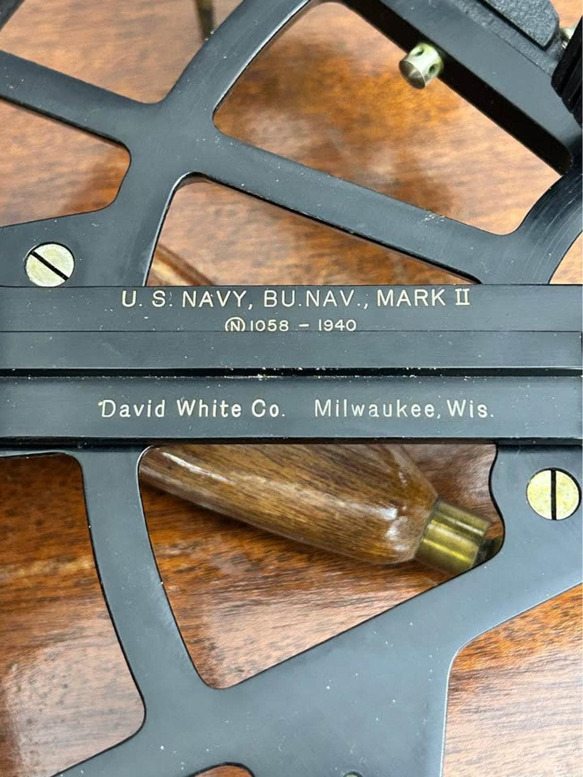 Vintage WW2 David White Co. U.S. Navy Mark II Sextant 1940 in Wood Box