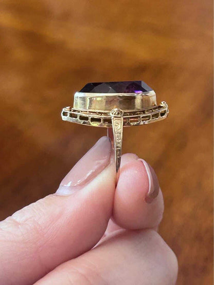 Antique Art Deco 10K Gold Navette Amethyst Filigree Statement Ring - size 4