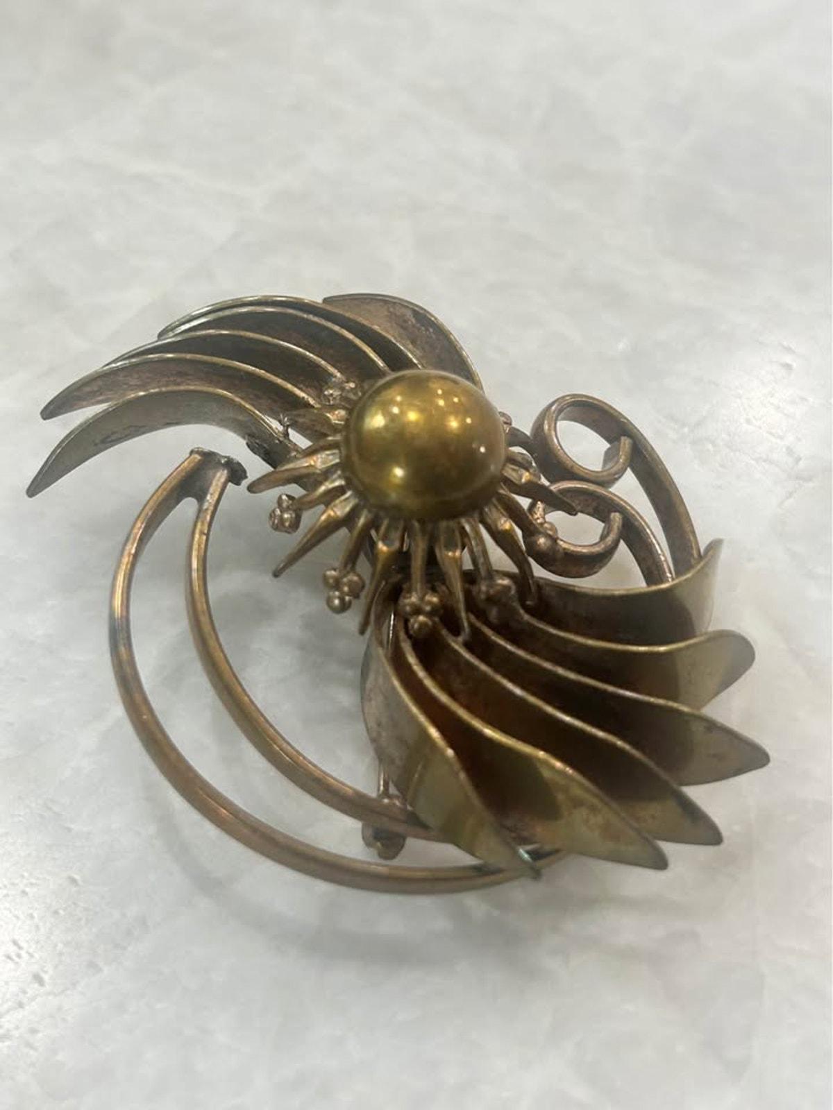 Vintage Mid-Century Modern Studio Brutalist Solid Brass Sunburst Brooch