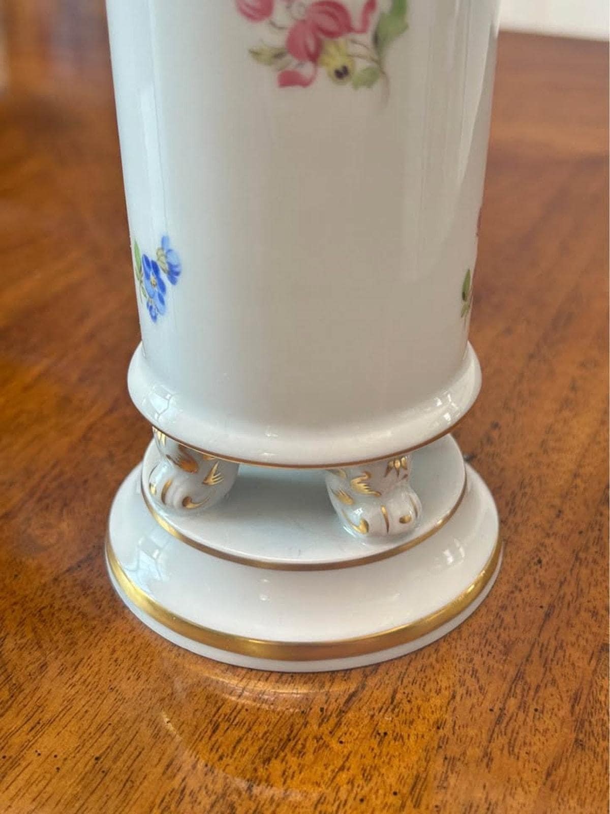 Antique Meissen Porcelain Footed Vase Deutsche Blumen Floral Gilt