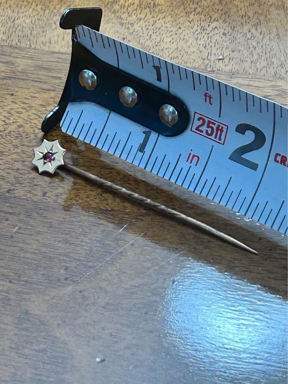 Antique 9ct Gold and Garnet Star Stick Pin, Victorian Edwardian Tie Pin