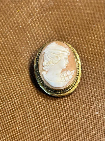 12K Gold Filled Hand-Carved Shell Cameo Brooch, Mid-Century Flora Profile