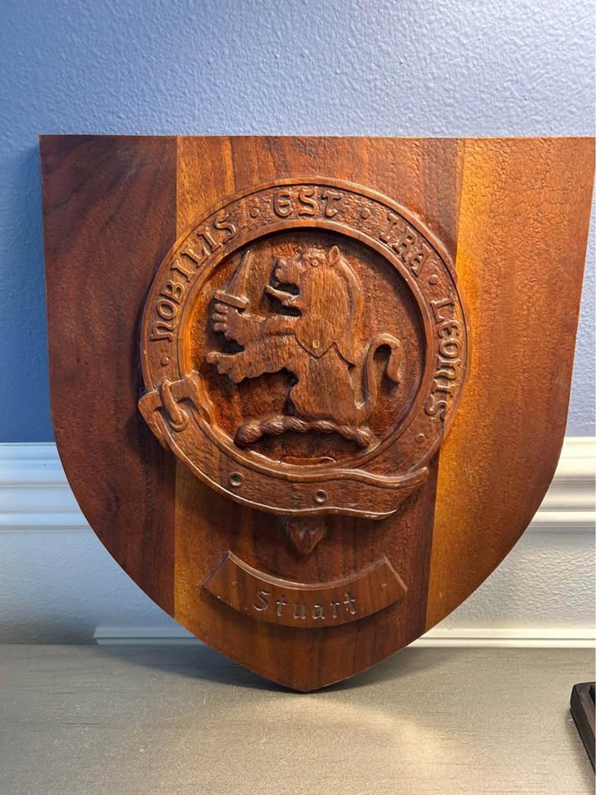 Vintage Hand-Carved Stuart of Appin Clan Crest by Miles – Port Orchard, WA