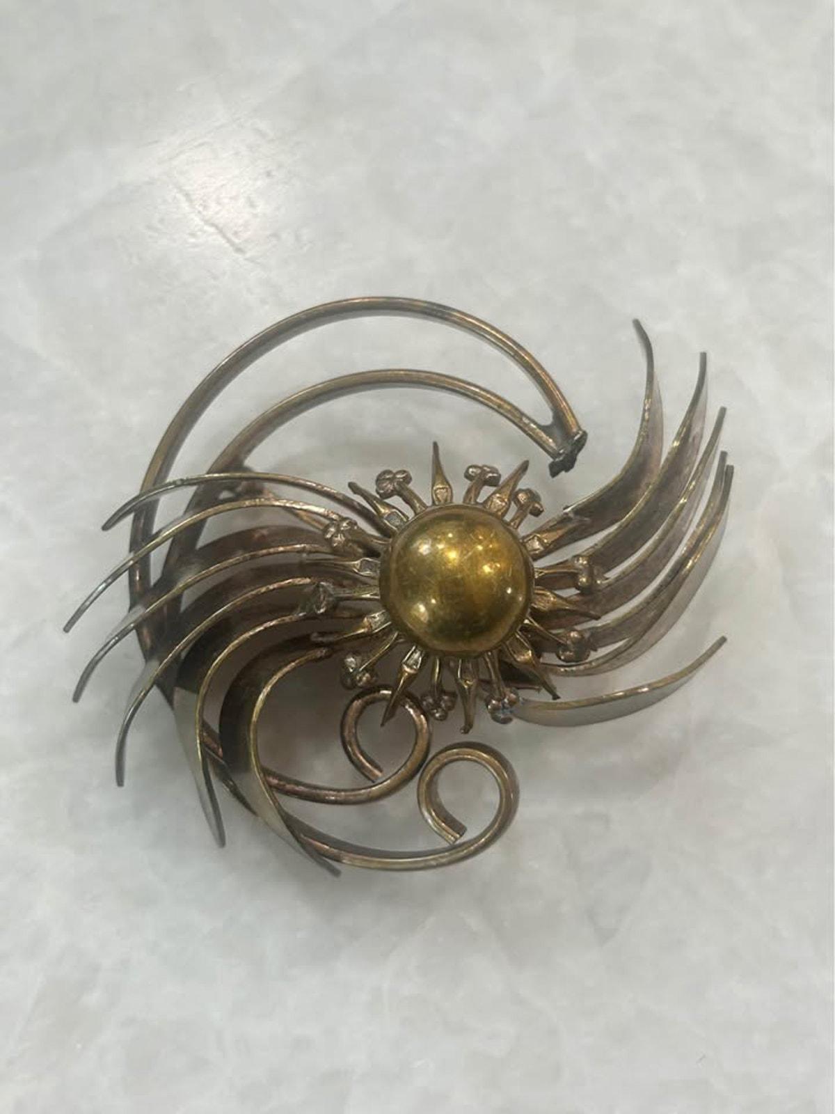 Vintage Mid-Century Modern Studio Brutalist Solid Brass Sunburst Brooch