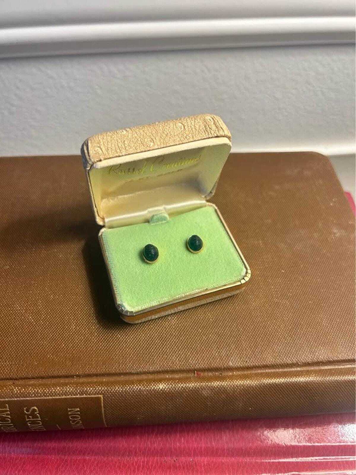 Vintage Russel Creations 14k Gold Carved Green Scarab Stud Earrings
