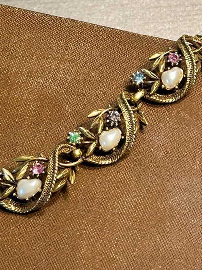 Unsigned Coro Book Piece Vine Choker Faux Pearl Pastel Rhinestone 1950s