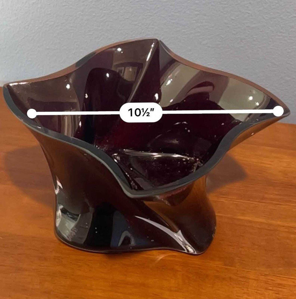Vintage Konart Ruby Red Handblown Glass Centerpiece Bowl – Mid-Century Modern Swirl Art Glass