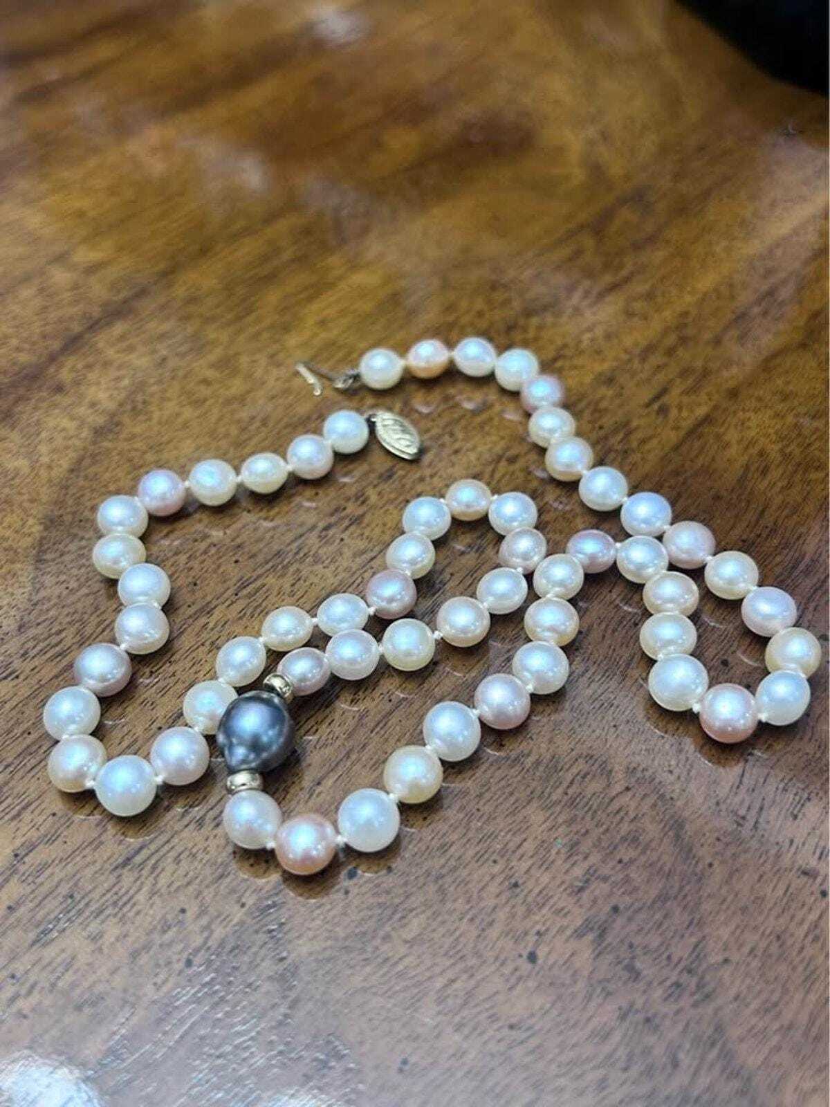 Vintage Cultured Pearl Necklace with 14K Gold Clasp and Grey Baroque Pearl