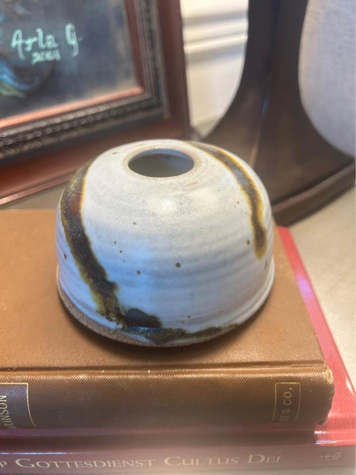 David Phelps Signed Studio Pottery "IXOYE" Ikebana Vase