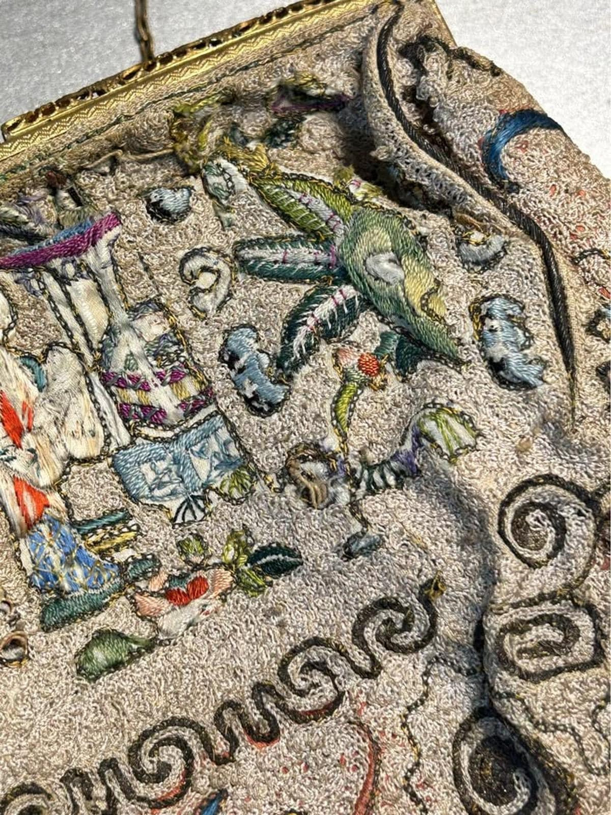 Antique French Chinoiserie Embroidered Art Deco Purse with Clasp