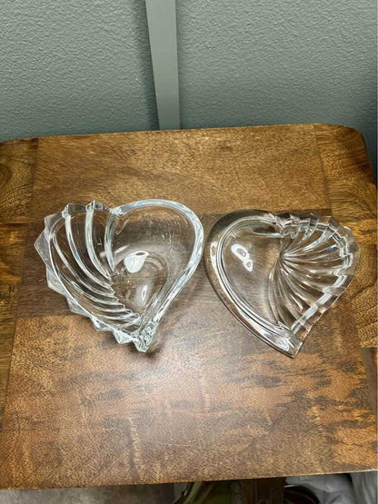 Gorham Germany Lead Crystal Ribbed Lidded Heart Trinket Box
