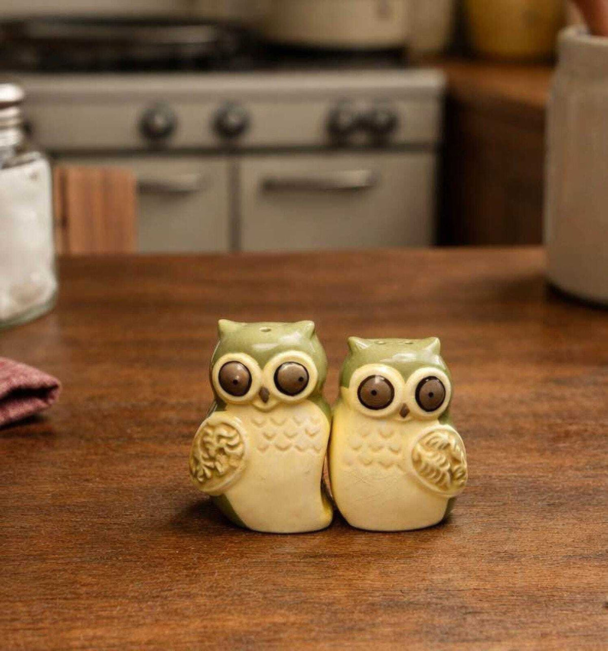 Vintage Ganz "Nestled Owls" Salt & Pepper Set