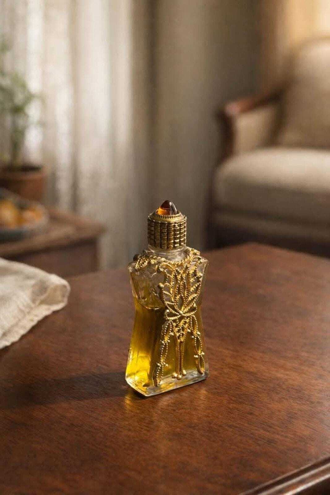 Roger & Gallet Fleurs d’Amour Antique 1920s Perfume Bottle with Original Contents