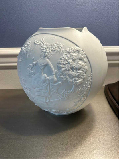 Kaiser Germany Manfred Frey White Bisque Relief Globe Vase | Model 0318