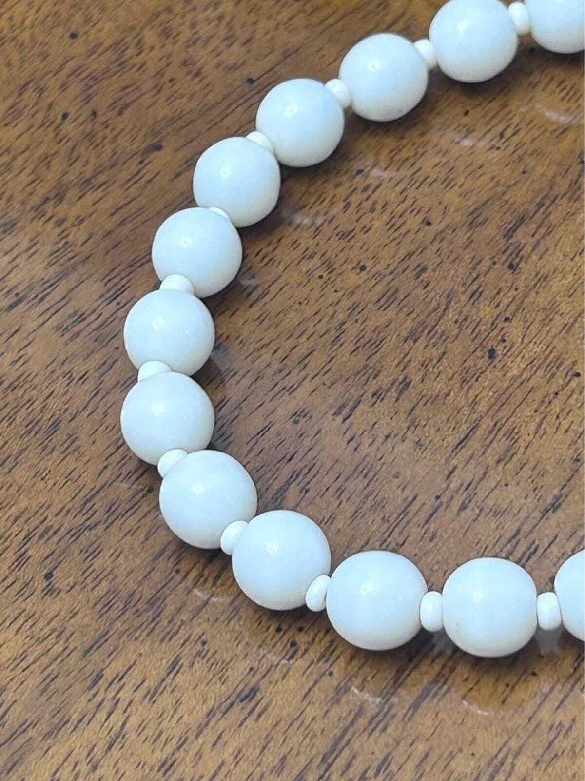 Vintage Miriam Haskell White Beaded Single Strand Choker Necklace