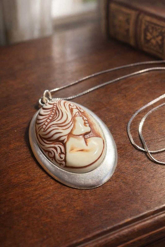 Vintage 1970s Art Nouveau Revival Cameo Pendant Necklace, Molded Resin Woman Portrait