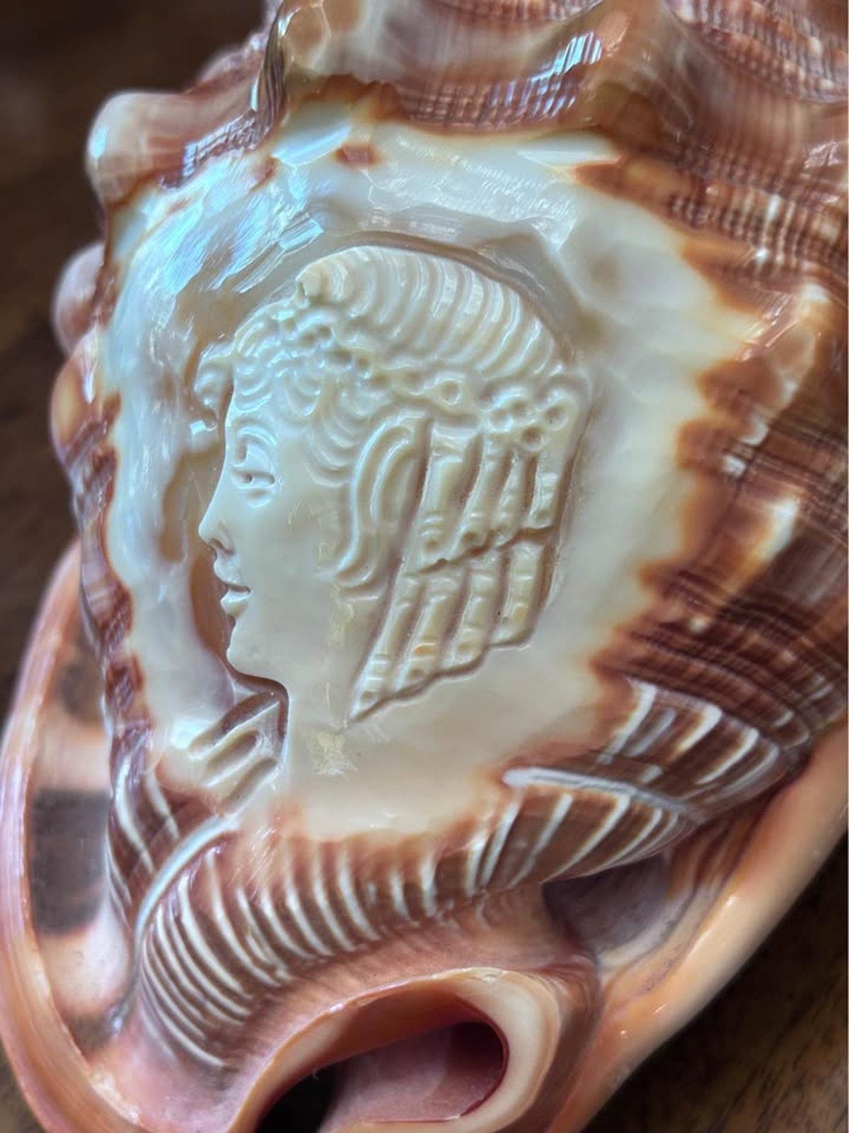 Vintage M+M Scognamiglio Carved Cameo Helmet Shell Classical Profile