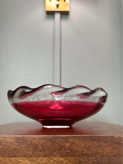 Rare Signed Magnor Norway Art Glass Bowl