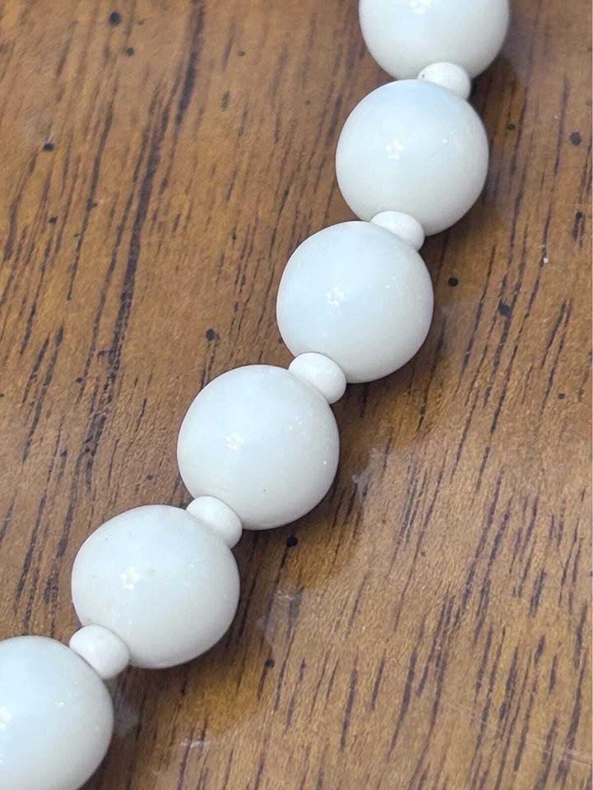 Vintage Miriam Haskell White Beaded Single Strand Choker Necklace