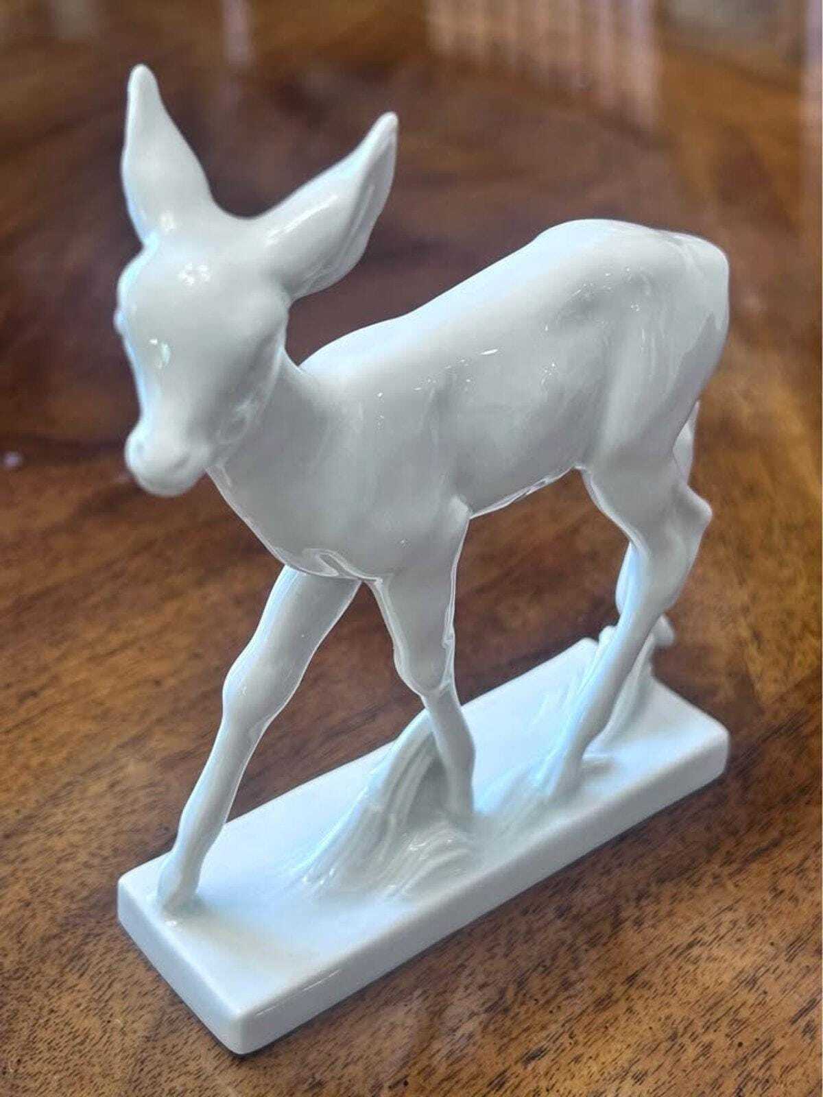 Vintage Meissen White Porcelain Roe Deer Fawn Figurine A 1253 by Willi Münch-Khe