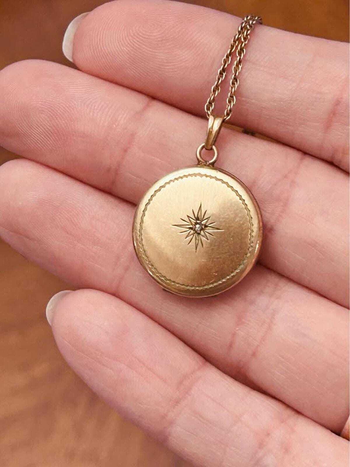 Antique Hayward 1/20 12K Gold Filled Starburst Locket with Genuine Diamond