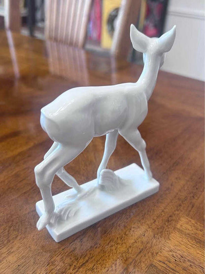 Vintage Meissen White Porcelain Roe Deer Fawn Figurine A 1253 by Willi Münch-Khe