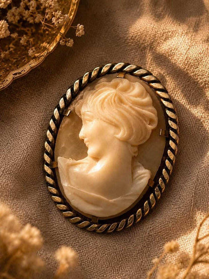 Vintage EJC 9k Solid Gold Carved Shell Portrait Cameo Brooch Birmingham Hallmark
