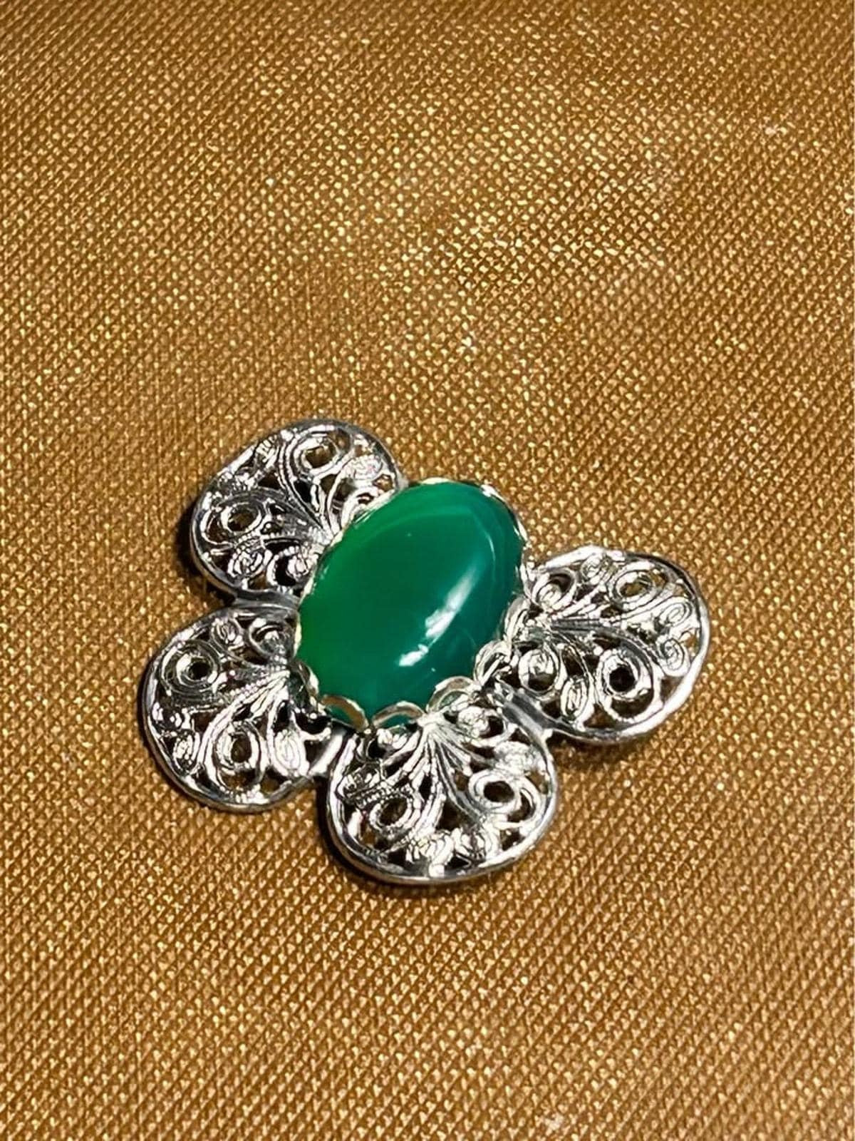 Mid-Century Vintage Silver-Tone Filigree Butterfly Brooch with Vibrant Green Glass Cabochon