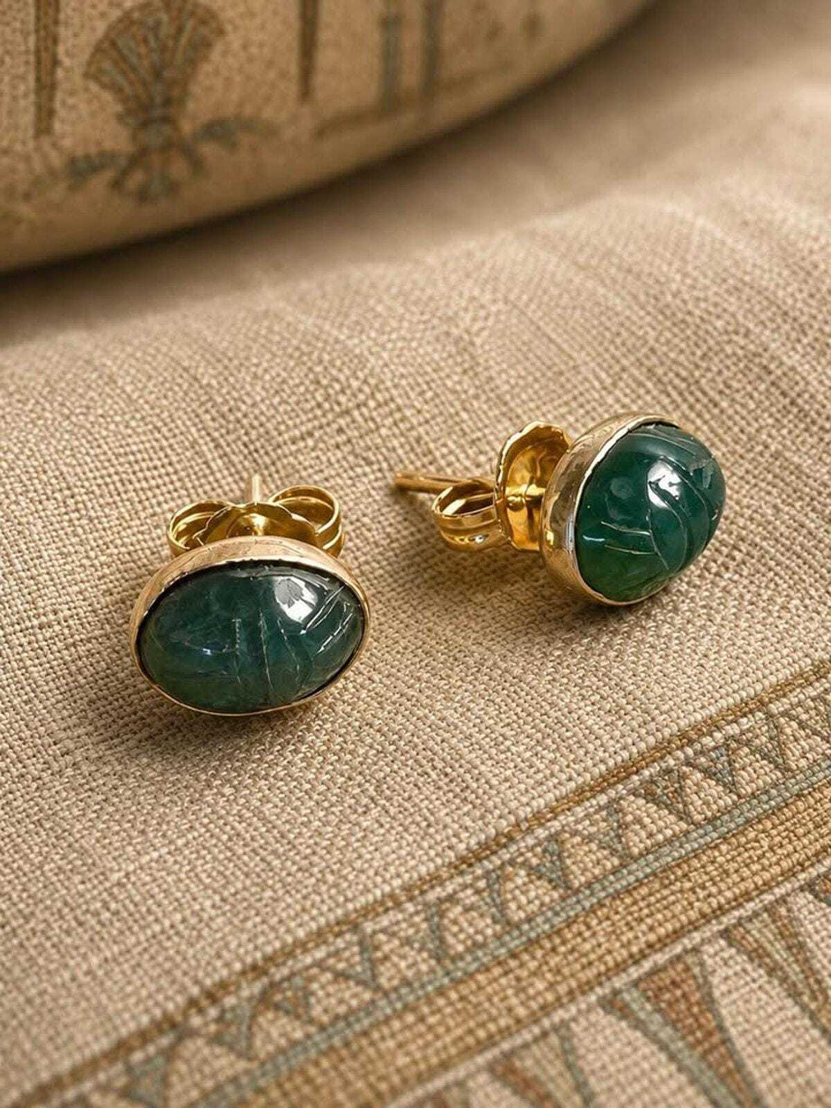 Vintage Russel Creations 14k Gold Carved Green Scarab Stud Earrings