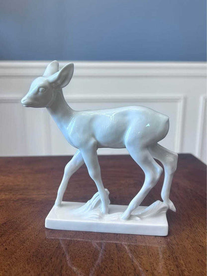 Vintage Meissen White Porcelain Roe Deer Fawn Figurine A 1253 by Willi Münch-Khe