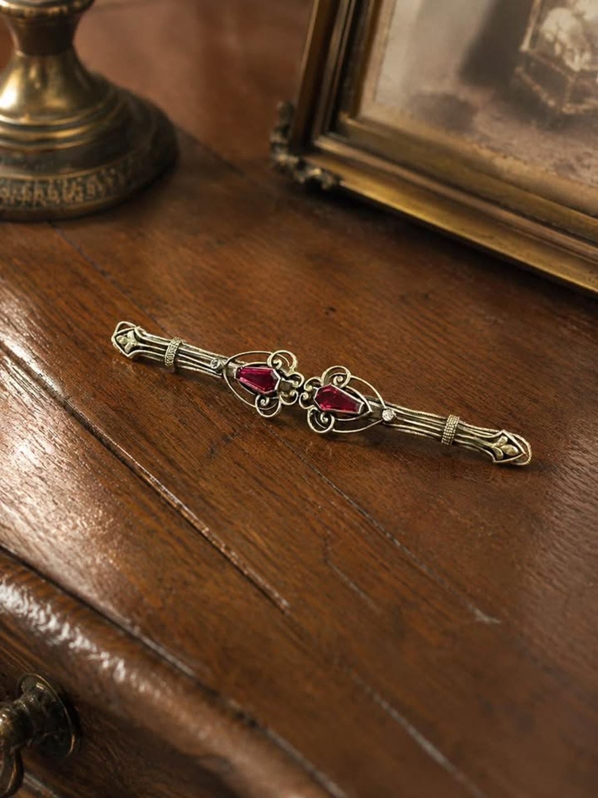 Antique Edwardian Gold Filled Wirework Bar Brooch with Red Coffin Cut Paste Stones