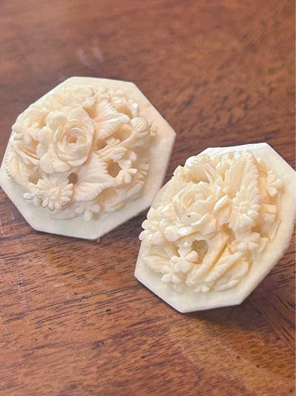 Vintage WELLS 14K Gold Carved Bone Large Floral Hexagon Stud Earrings