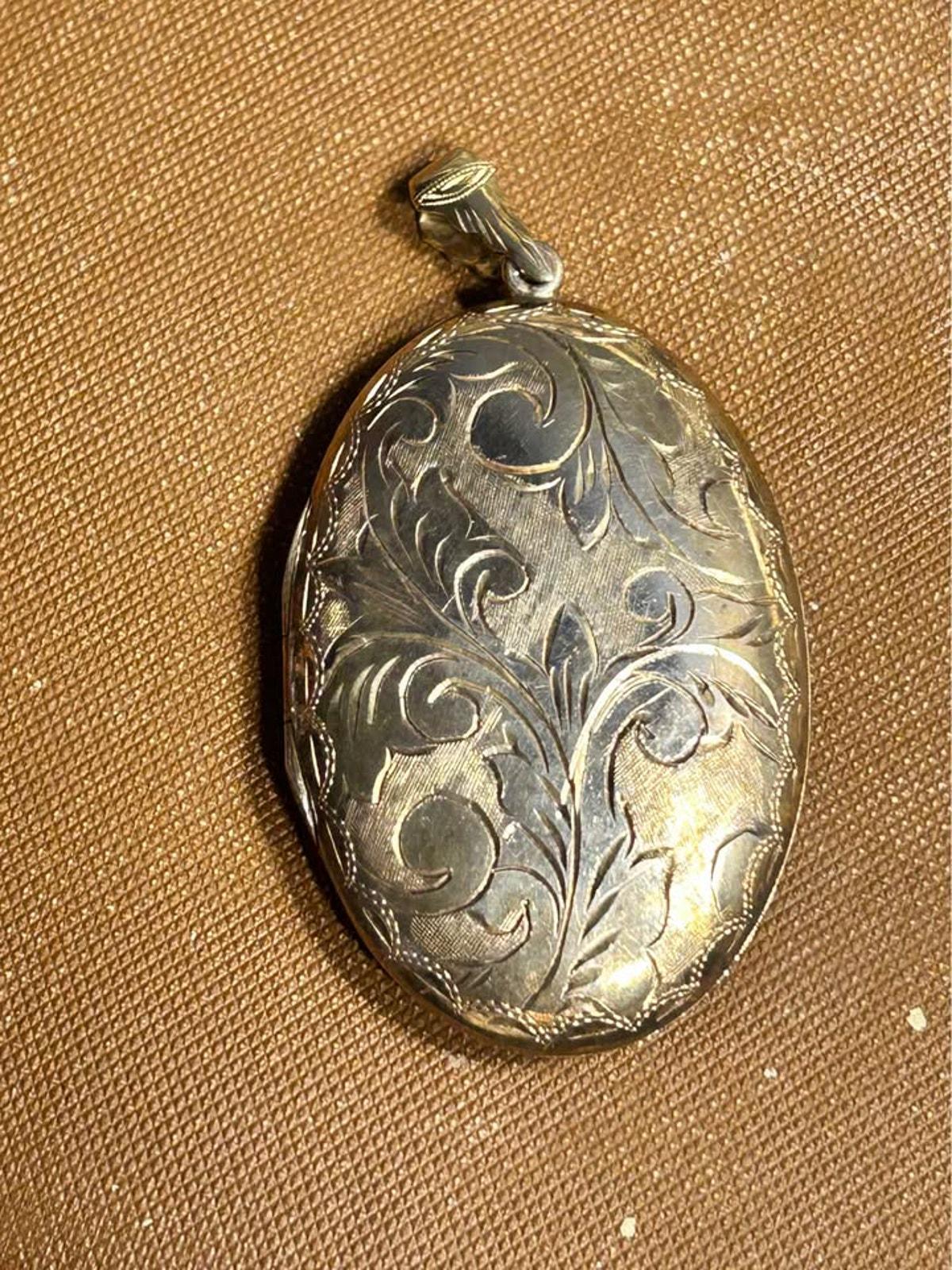 Thailand Sterling C.T. Large Engraved Oval Locket - Vintage Silver Foliate Keepsake Pendant